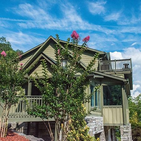 Chimney Rock Manor Hotel Екстериор снимка